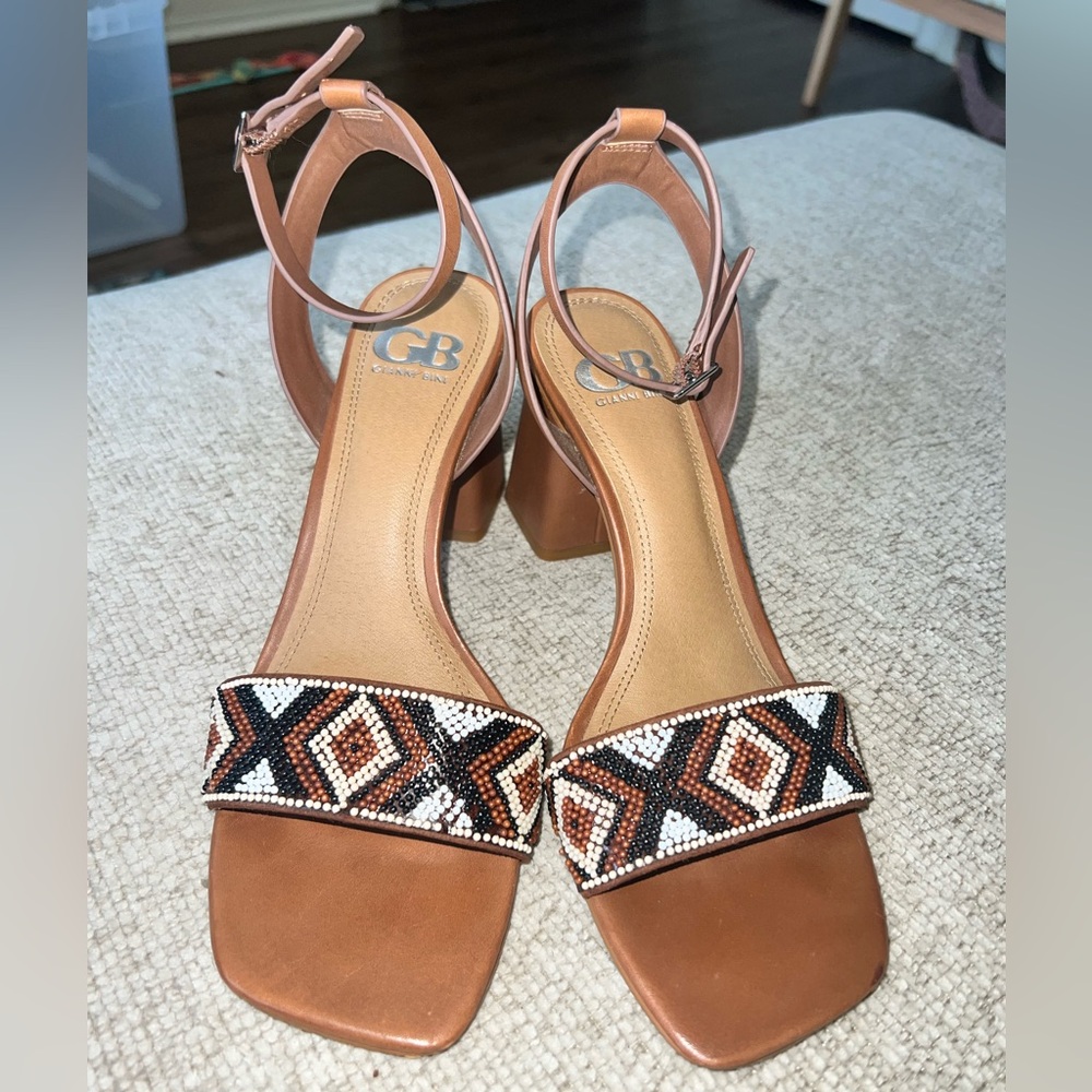 Gianni Bini Women's Tan Beaded Heels. Great condition. Size 8.5